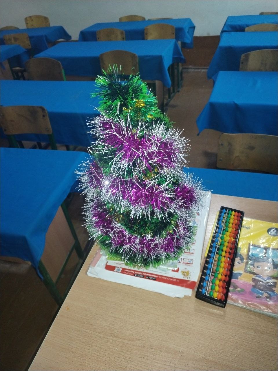 Maktabimizda yangi yil shukuhi